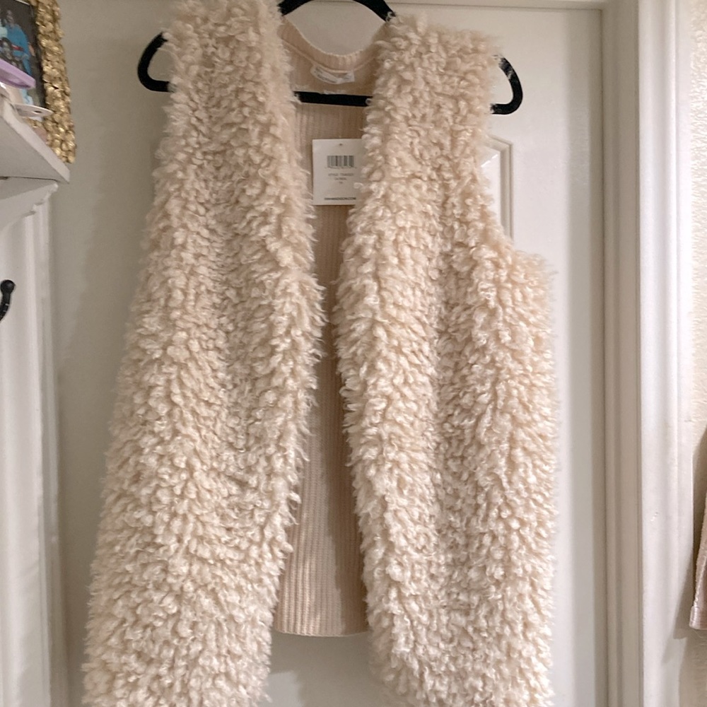 Faux shearling sweater vest size 1x new